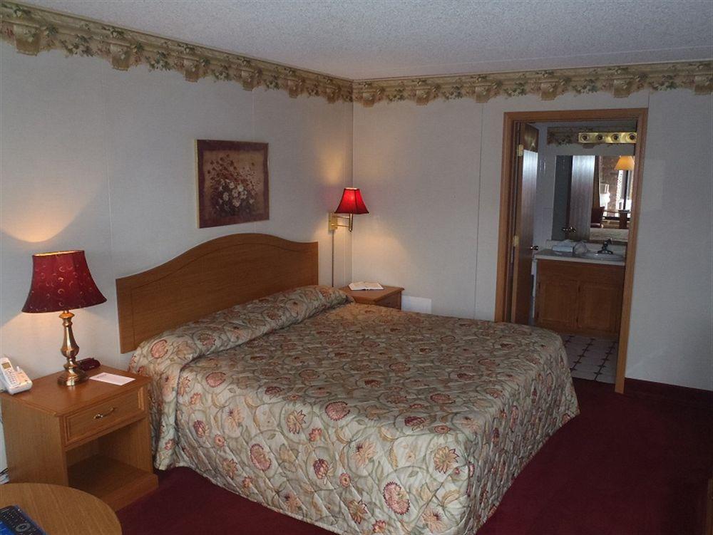 Baldknobbers Motor Inn Branson Buitenkant foto