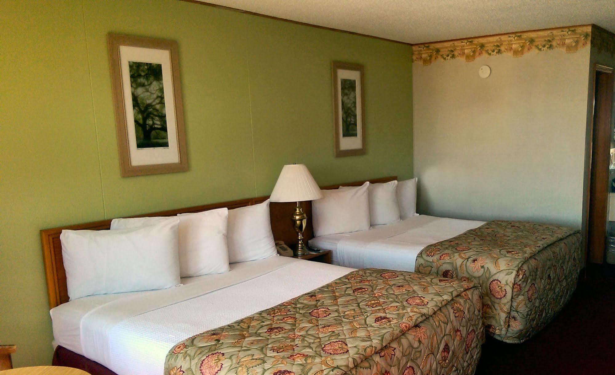 Baldknobbers Motor Inn Branson Buitenkant foto