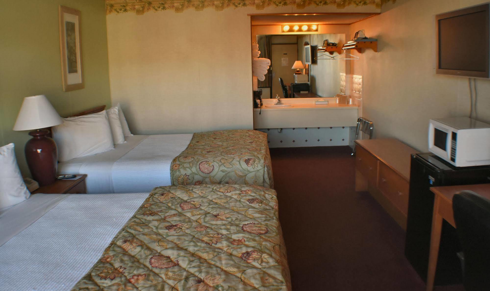 Baldknobbers Motor Inn Branson Buitenkant foto